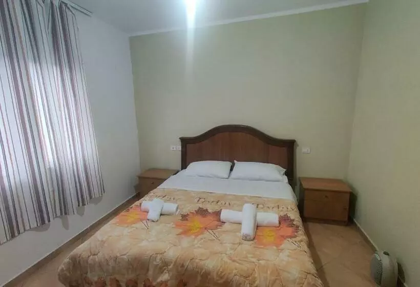 پانسیون Home Sweet Home 2   Guest House