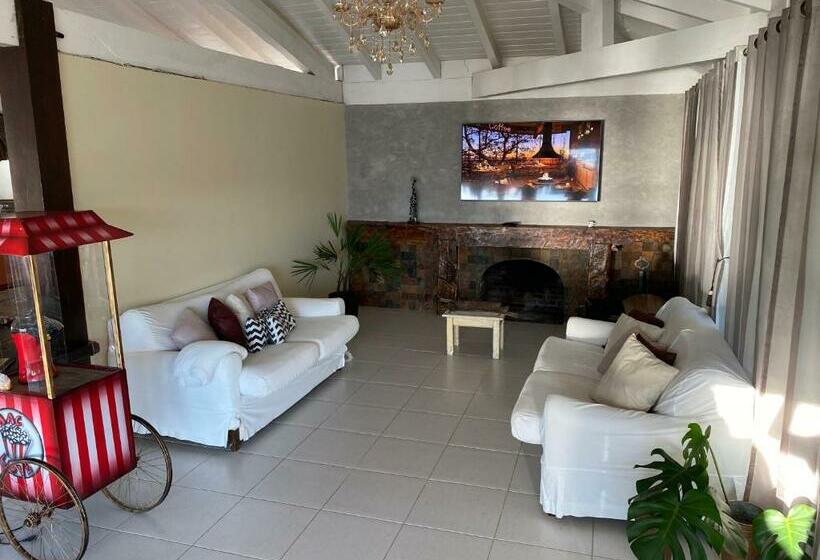 פנסיון Ilha Do Papagaio   Pousada Exclusiva