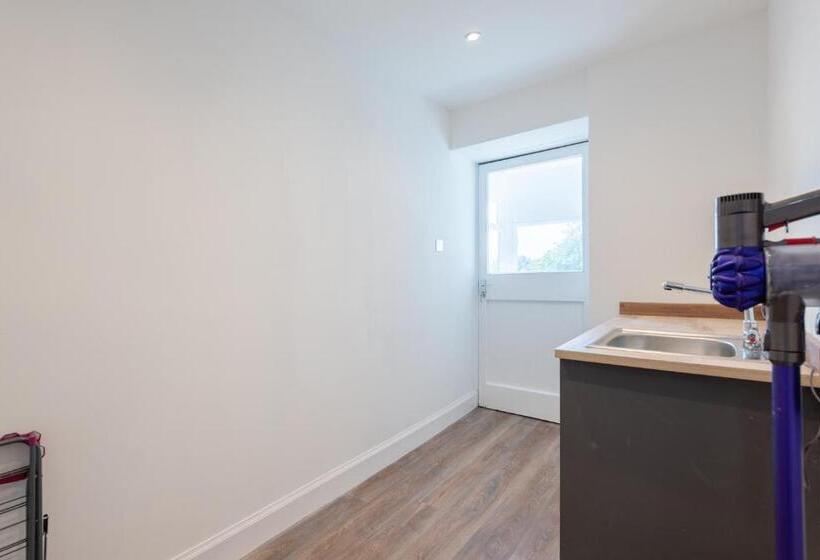 River View Apartment