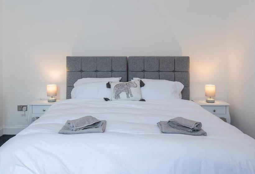 River View Apartment