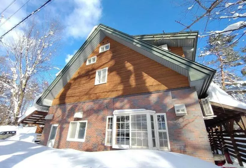 Retkeilymaja Keimichi Guest House