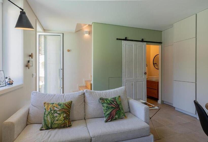 Green House By Shi Studio