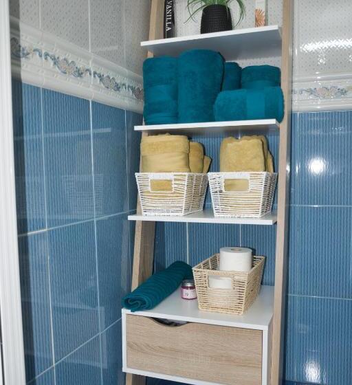 La Villa De Lore, Piso Completo Apto 6 Personas Con Garaje