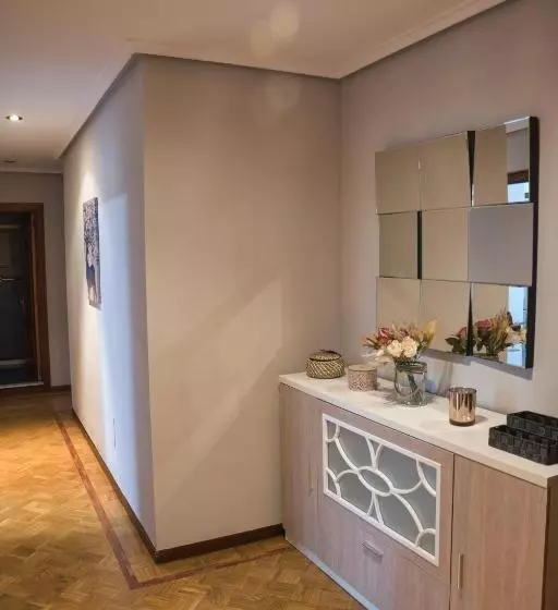 La Villa De Lore, Piso Completo Apto 6 Personas Con Garaje