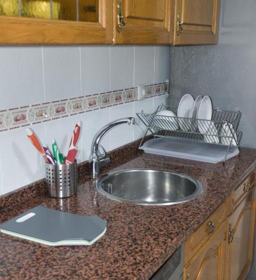 La Villa De Lore, Piso Completo Apto 6 Personas Con Garaje