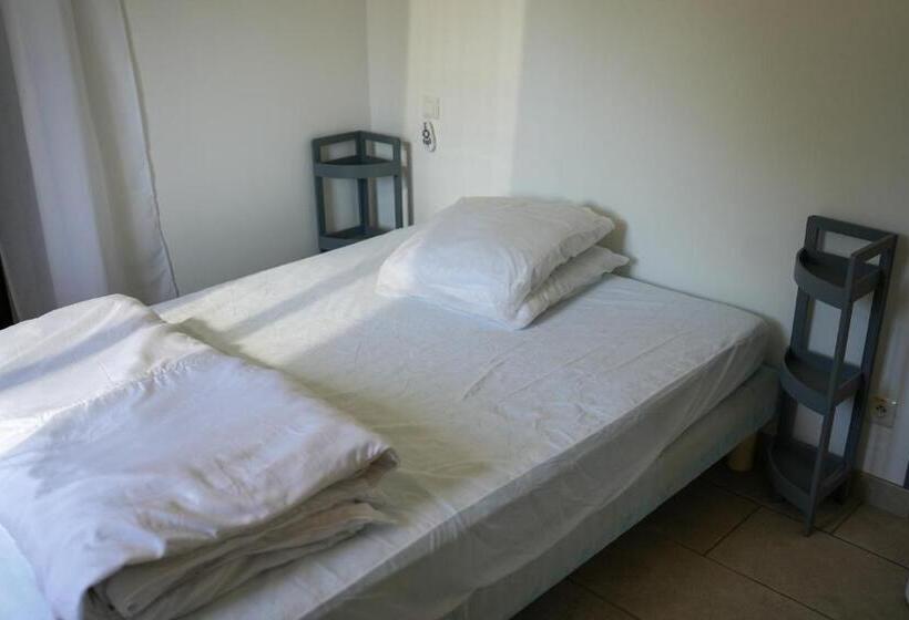 Les Marins Des Lys, Maison à 300m De La Plage Pour 6 Personnes