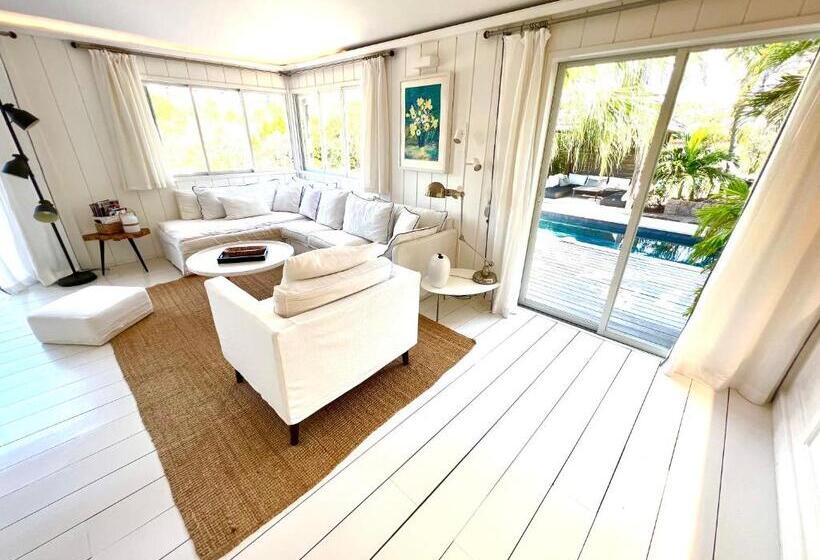 Nice 2 Bed Rooms Villa At Saint Barth