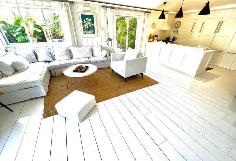 Nice 2 Bed Rooms Villa At Saint Barth