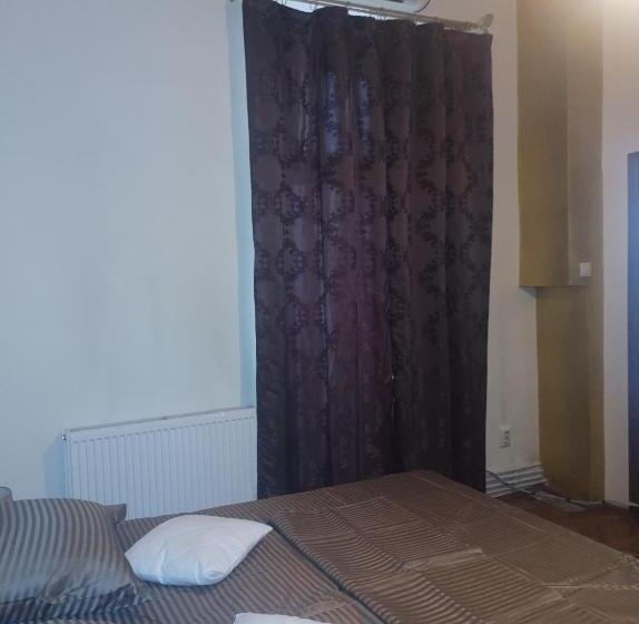 Old Town Unirii Square Apartment