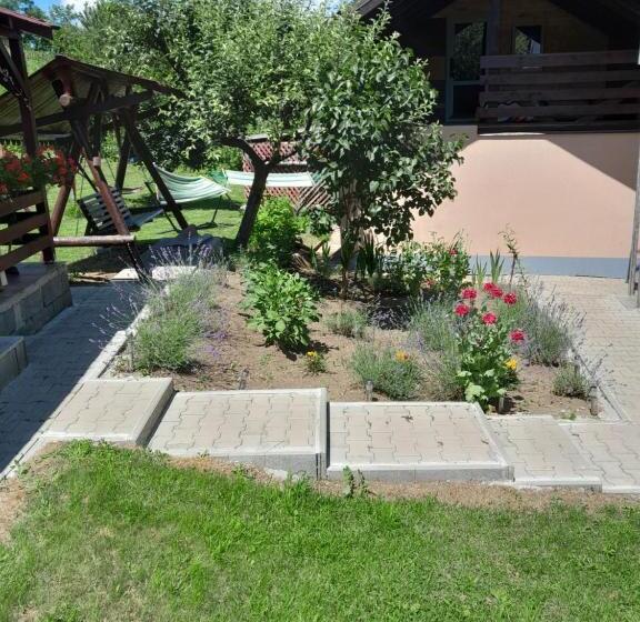 پانسیون Casa Alex