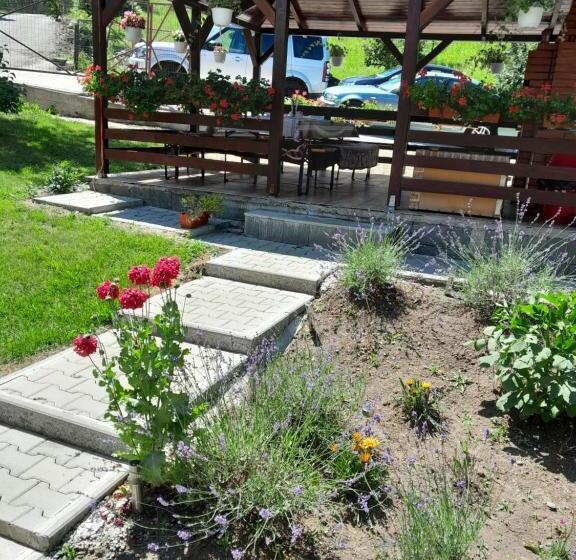 پانسیون Casa Alex