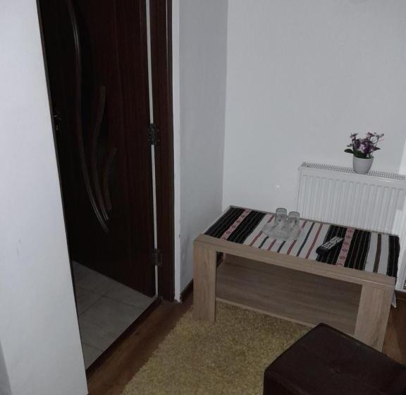 پانسیون Casa Alex