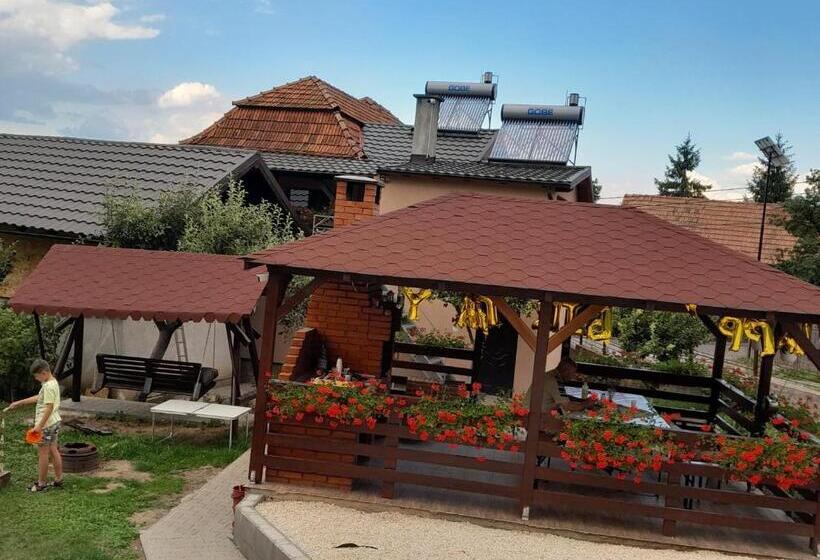 پانسیون Casa Alex