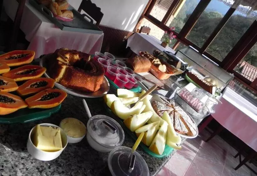 Majatalo Pousada Solar Das Flores Maringá Rj Visconde De Mauá