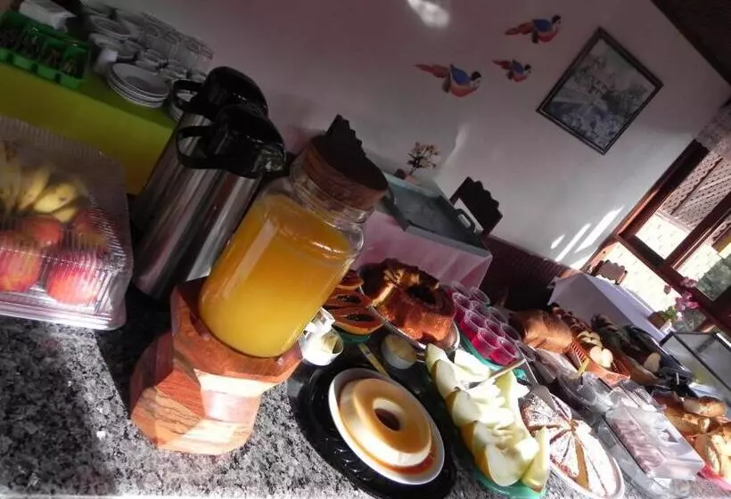 Majatalo Pousada Solar Das Flores Maringá Rj Visconde De Mauá