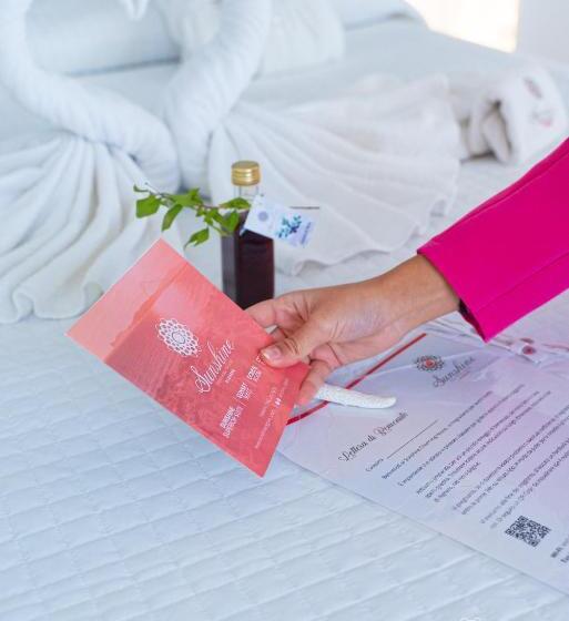 膳宿费 Sunshine Charming Houses