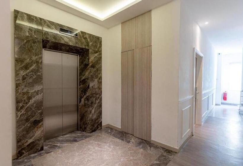 Swasana Hotel Near Plaza Medan Fair Mitra Reddoorz