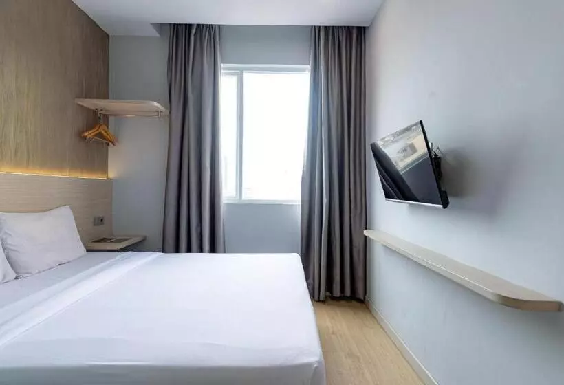Swasana Hotel Near Plaza Medan Fair Mitra Reddoorz