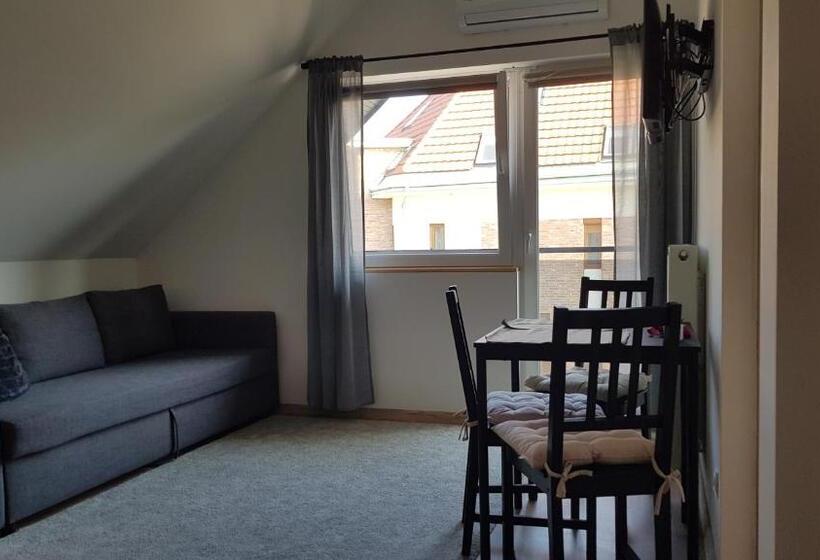 Végvár Delux Apartman