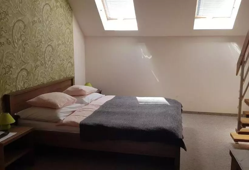 Végvár Delux Apartman