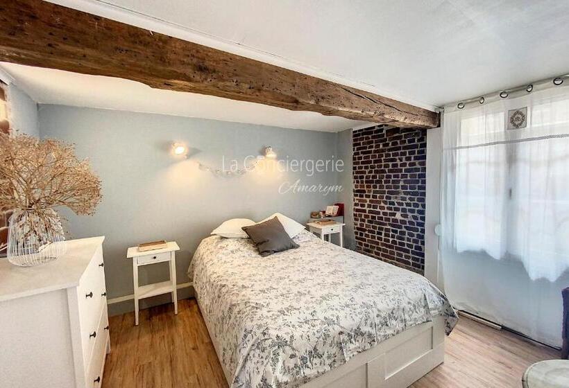 Ad 17   Escapade Ensoleillée