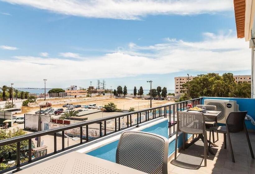 Algarve Golden Properties: Aquazul J