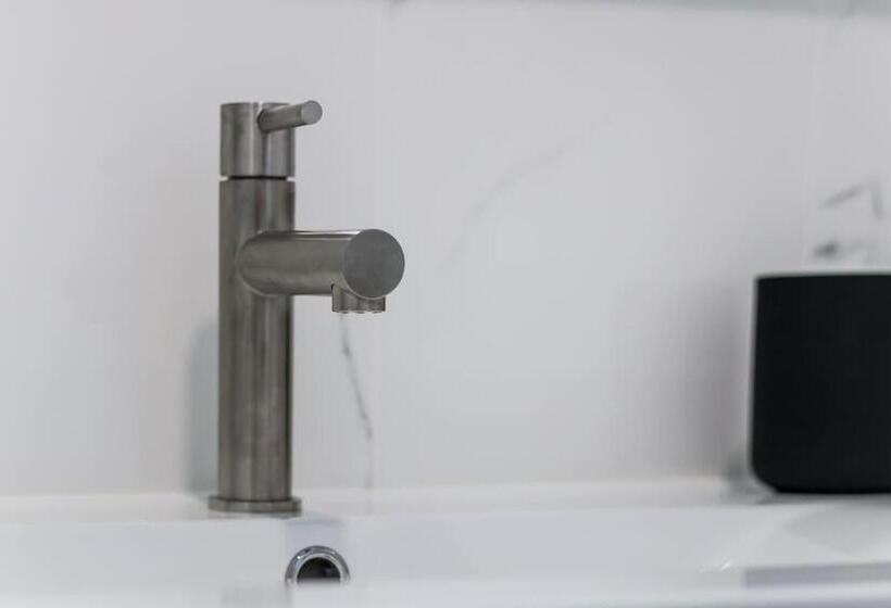 Algarve Golden Properties: Aquazul J