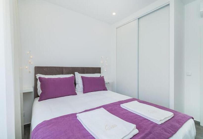 Algarve Golden Properties: Aquazul J