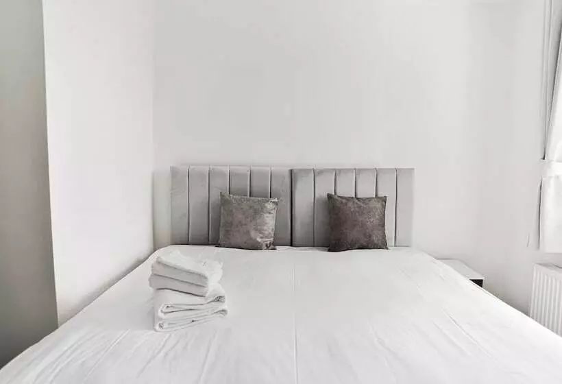 The Euston Guest House  60