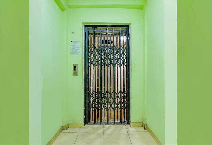 בית מלון כפרי Fab Sharma Inn