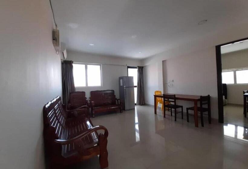 酒店 Oyo Home 90435 Sena Home Homestay #819