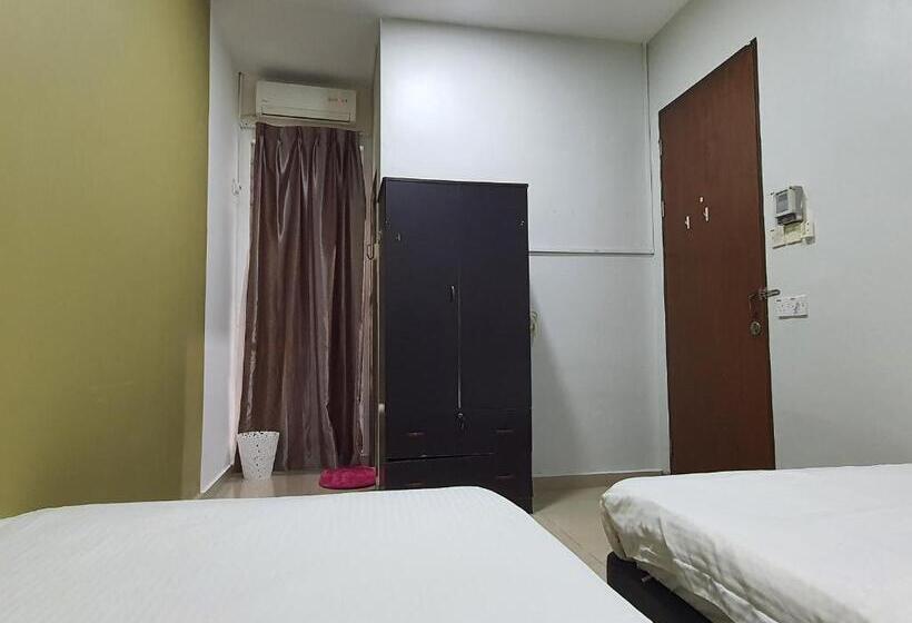 酒店 Oyo Home 90435 Sena Home Homestay #819