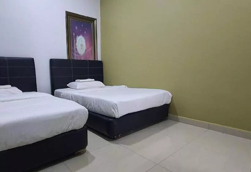 ホテル Oyo Home 90435 Sena Home Homestay #819