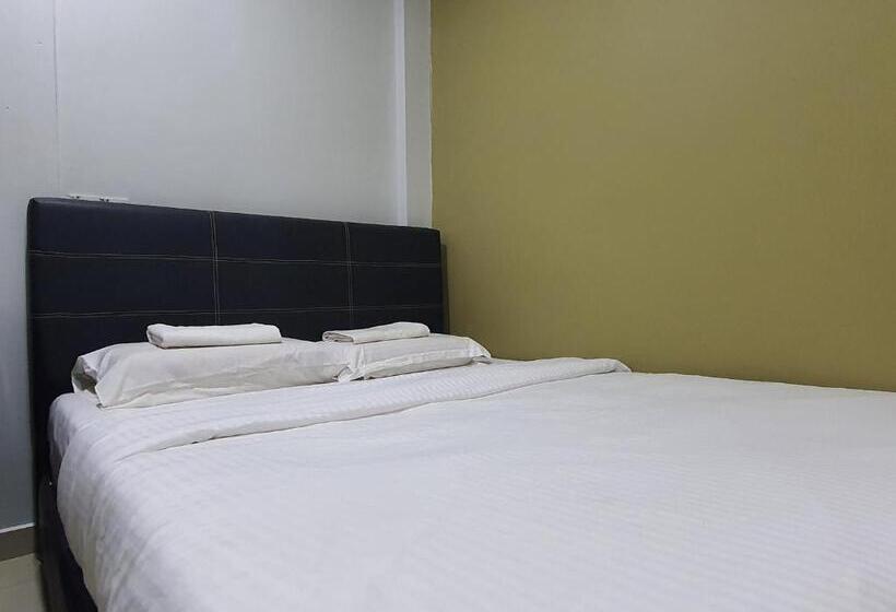 酒店 Oyo Home 90435 Sena Home Homestay #819