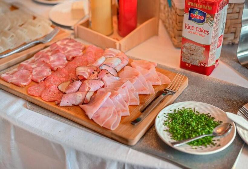 ホテル Rezidence Znojmo