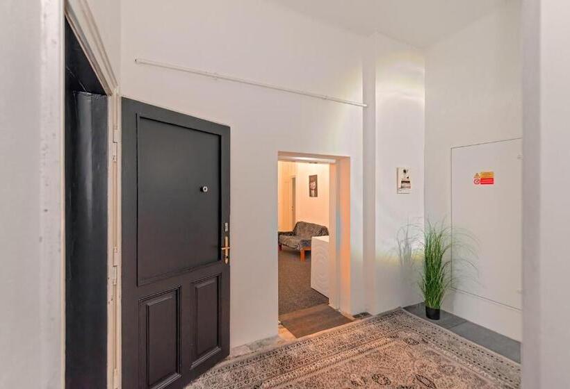 ホテル Rezidence Znojmo