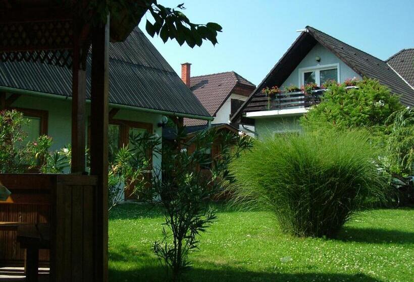 بنسيون Magdaléna Vendégház