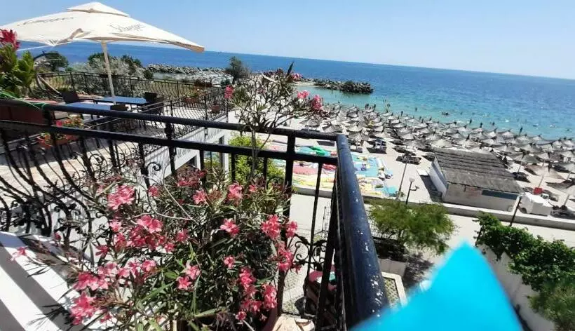 پانسیون Vila Pe Plaja Nr 9