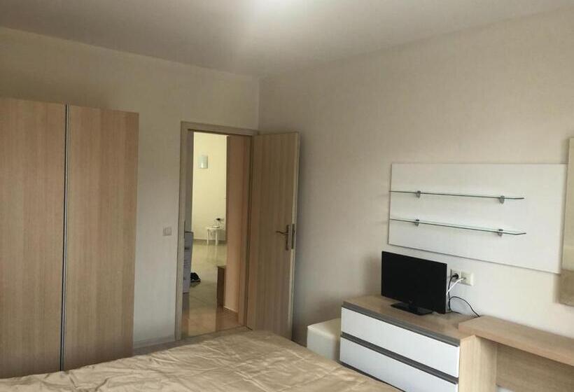 Star Dreams, Sveti Vlas