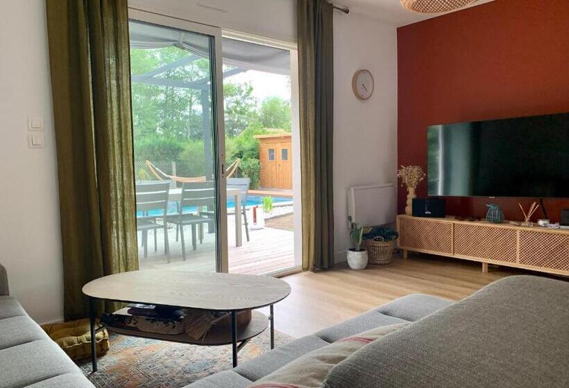 Villa Le Faré 10 Min Des Plages   Climatisée   8 Pers   Piscine Chauffée Du 1er Mai Au 30 Sept