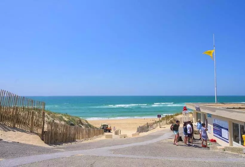Villa Le Faré 10 Min Des Plages   Climatisée   8 Pers   Piscine Chauffée Du 1er Mai Au 30 Sept