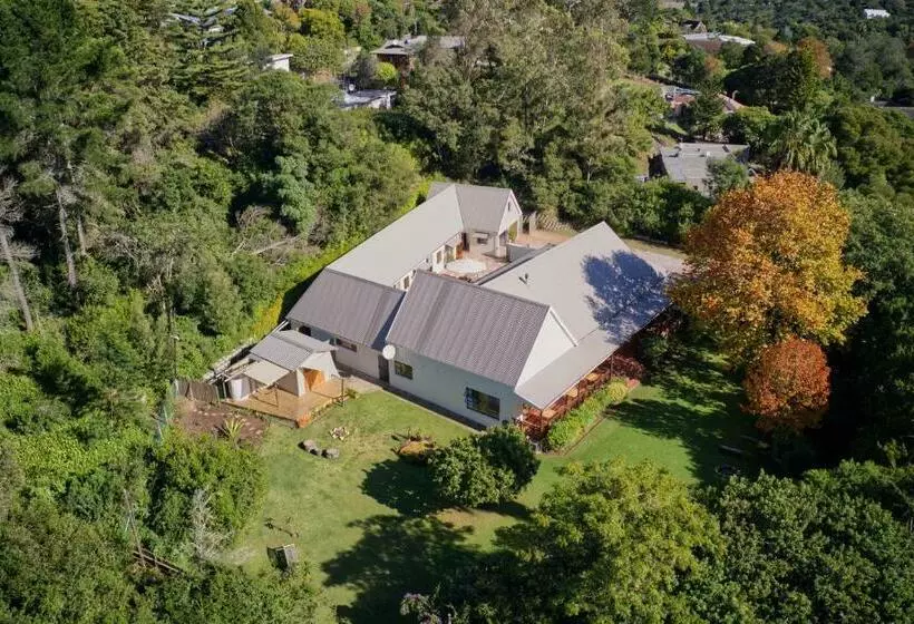 Aamiaismajoitus (B&B) Bwhale Guest House