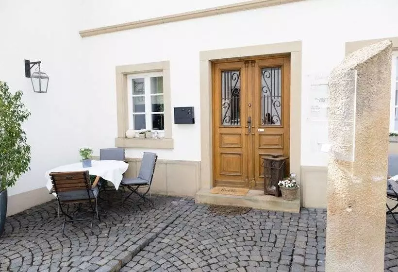 Aamiaismajoitus (B&B) Cabinett 1876