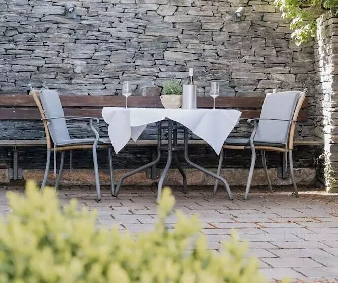 Aamiaismajoitus (B&B) Cabinett 1876