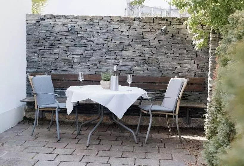 Aamiaismajoitus (B&B) Cabinett 1876