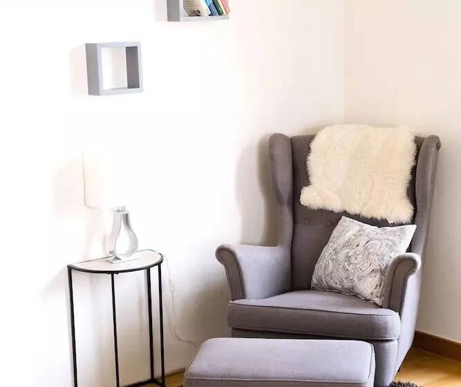 Aamiaismajoitus (B&B) Cabinett 1876