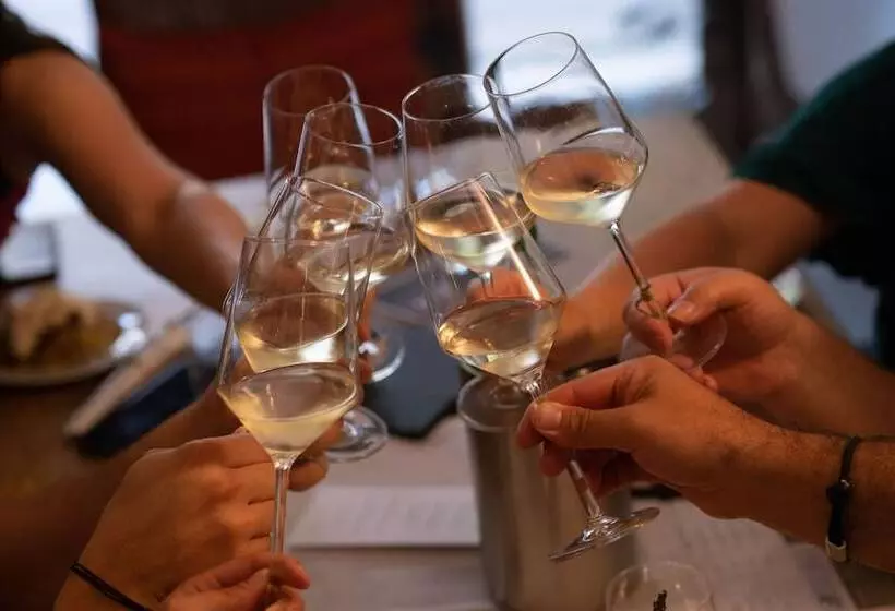 Aamiaismajoitus (B&B) Cabinett 1876