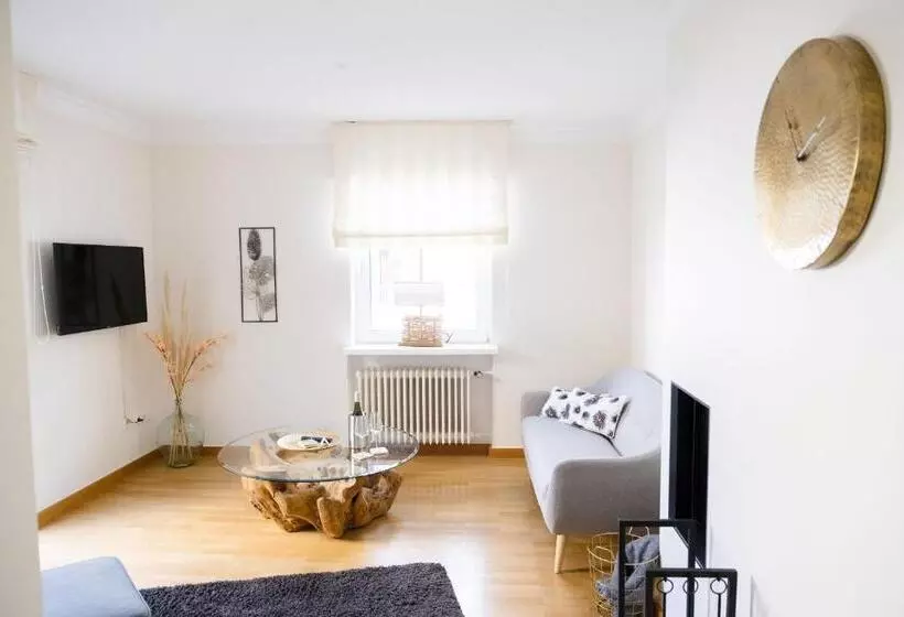 Aamiaismajoitus (B&B) Cabinett 1876