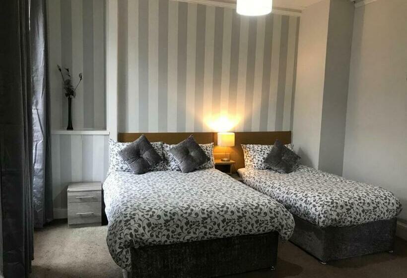 Bed and Breakfast Dunmoore Guesthouse