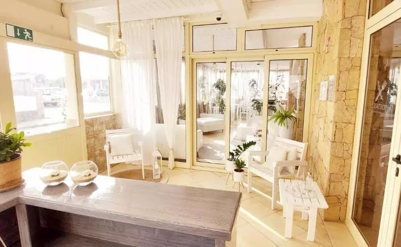 Branco Suites   Rooms & Holiday Apartments